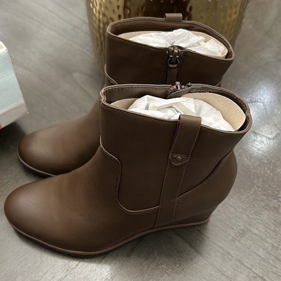 SOUL NATURALIZER Haley-West Wedge Booties - Picture 8 of 11